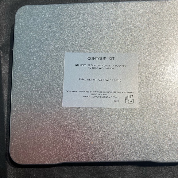 ME MAKEOVER ESSENTIALS CONTOUR KIT - Picture 3 of 9